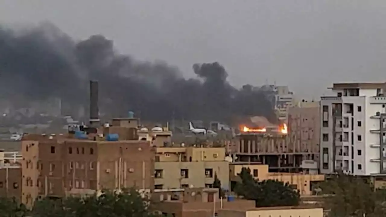 Students trapped, hospitals shelled and diplomats assaulted as Sudan fighting intensifies | CNN