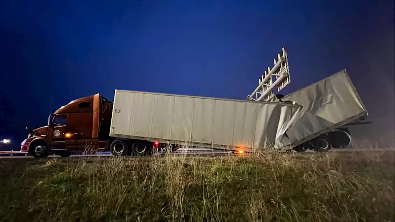 Tractor-trailer suffers 'structural damage' while driving on Toronto area highway