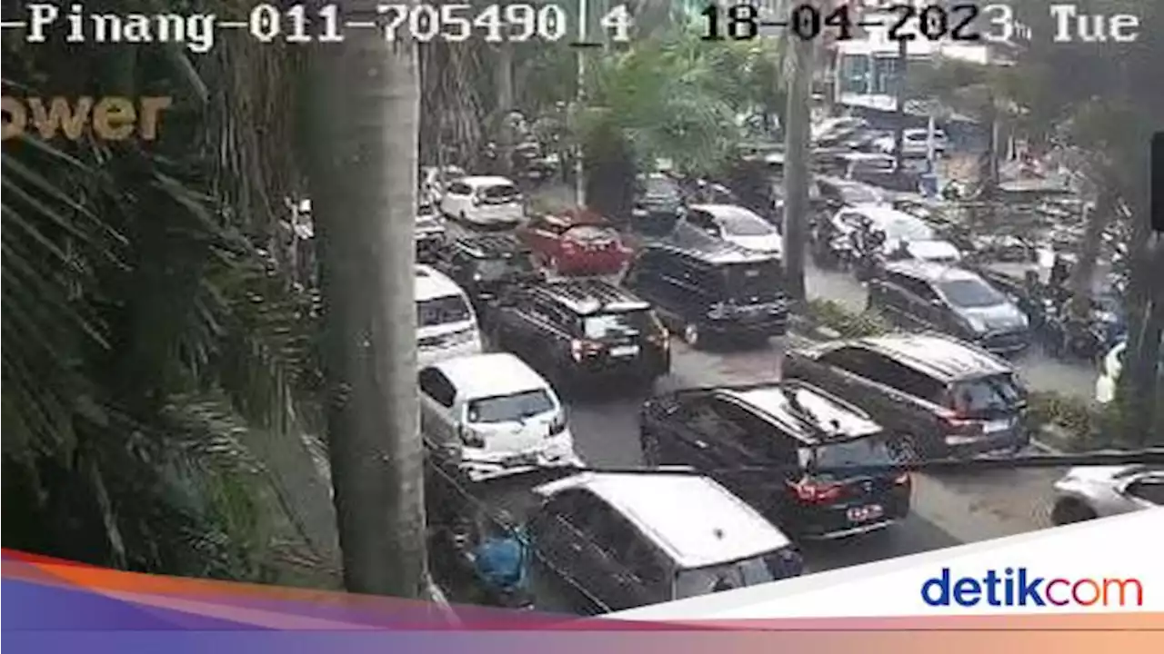 Jam Pulang Kerja Terakhir Jelang Lebaran, Jakarta Macet di Sejumlah Titik