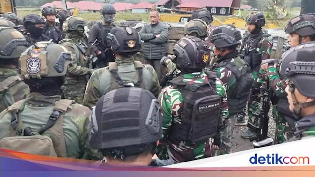 TNI Rotasi 31 Pasukan Pencari Pilot Susi Air Imbas Serangan KKB di Nduga