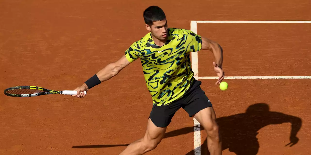 L'Espagnol Carlos Alcaraz réussit son retour sur terre au tournoi ATP de Barcelone