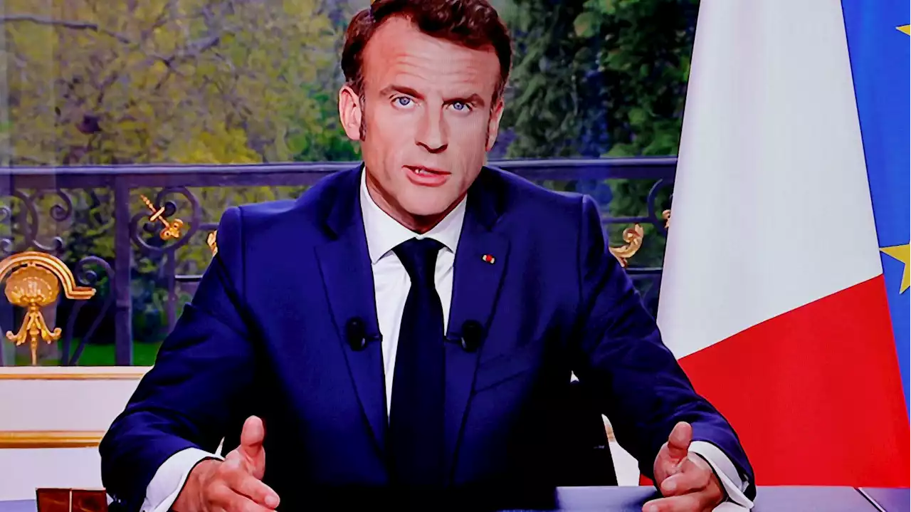 Réformes de retraites : on a demandé à ChatGPT d'écrire une allocution d'Emmanuel Macron