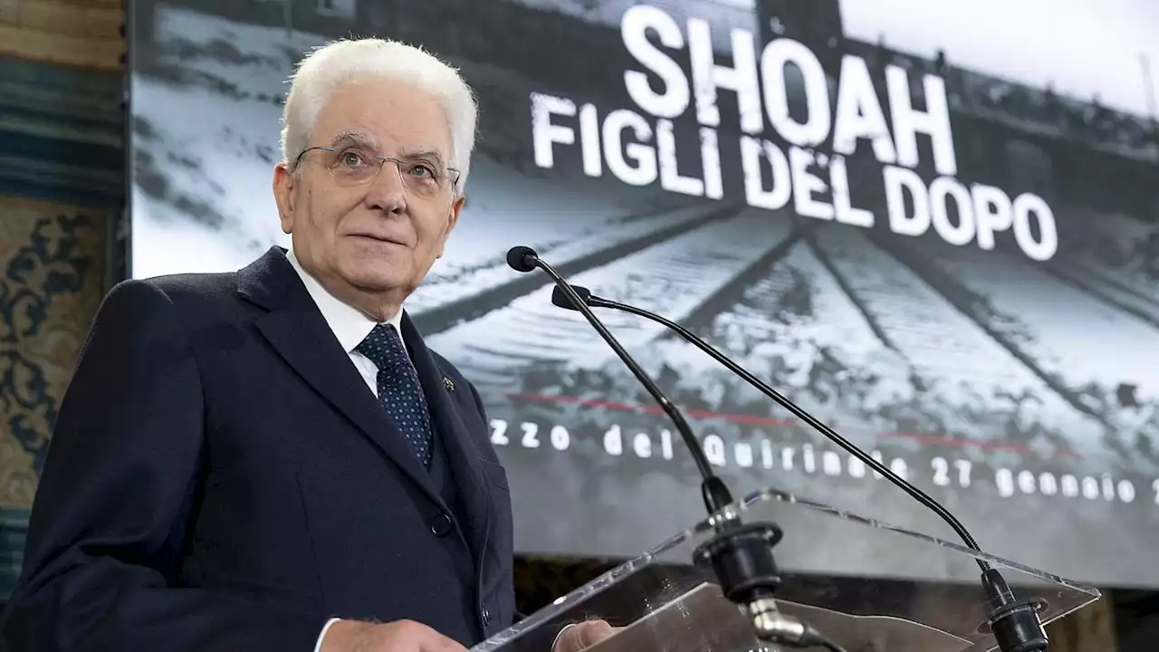 Mattarella a Birkenau: 'La Shoah crimine orrendo, i fascismi europei furono complici dei nazisti'