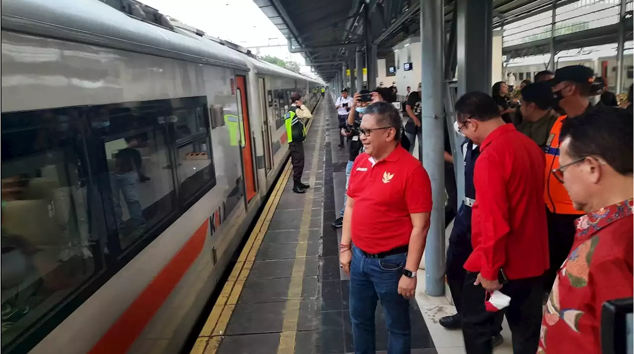 Hasto Sebut Seluruh Kepala Daerah PDIP Diminta Bantu Pemerintah Lancarkan Arus Mudik