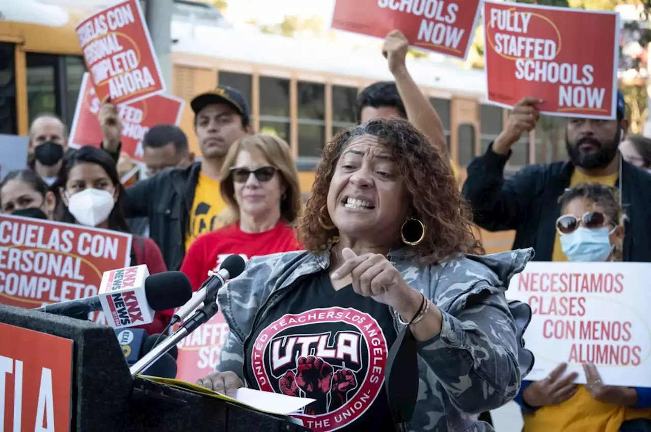 LAUSD, teachers union reach tentative labor deal