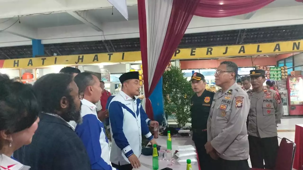 Datangi Terminal Kampung Rambutan, Partai Demokrat Pantau Antisipasi Mudik Lebaran 2023