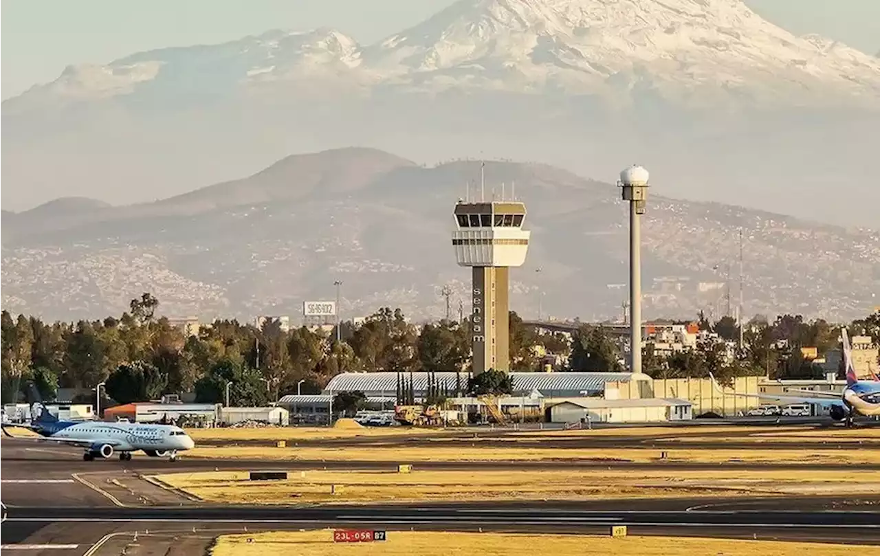 AICM: Chocan dos aeronaves entre calles de rodaje