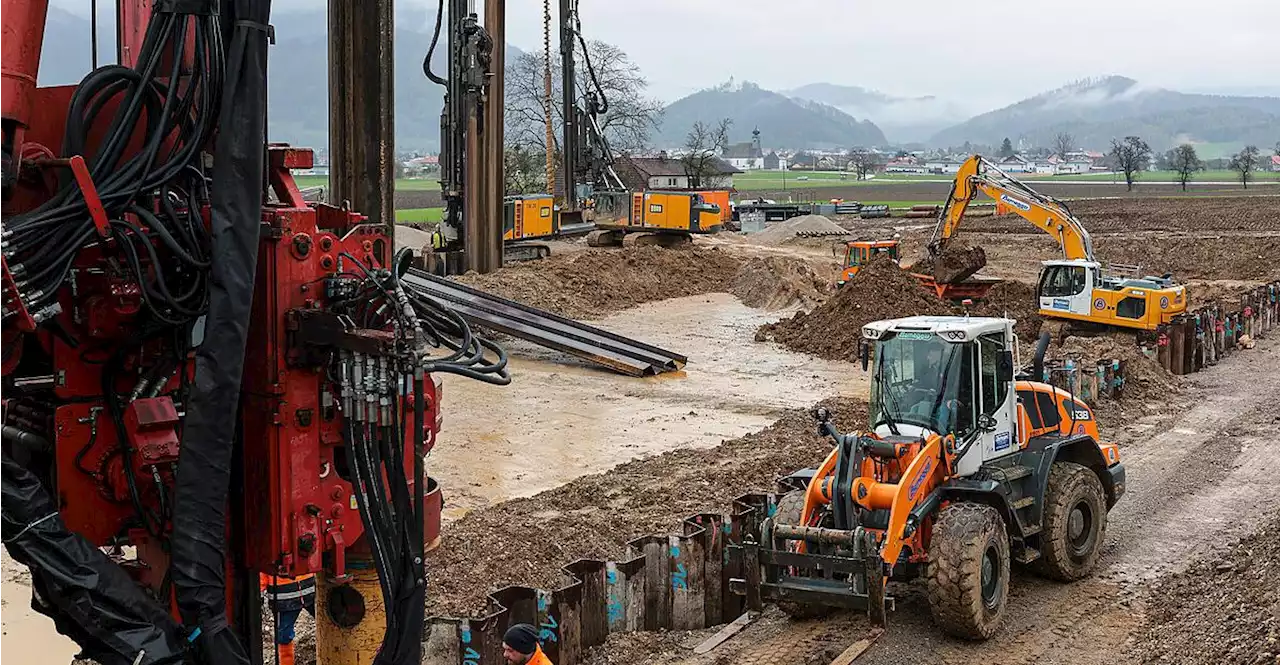 A9: Tunneldecke wird aufgeschnitten wie Stücke von einem Blechkuchen