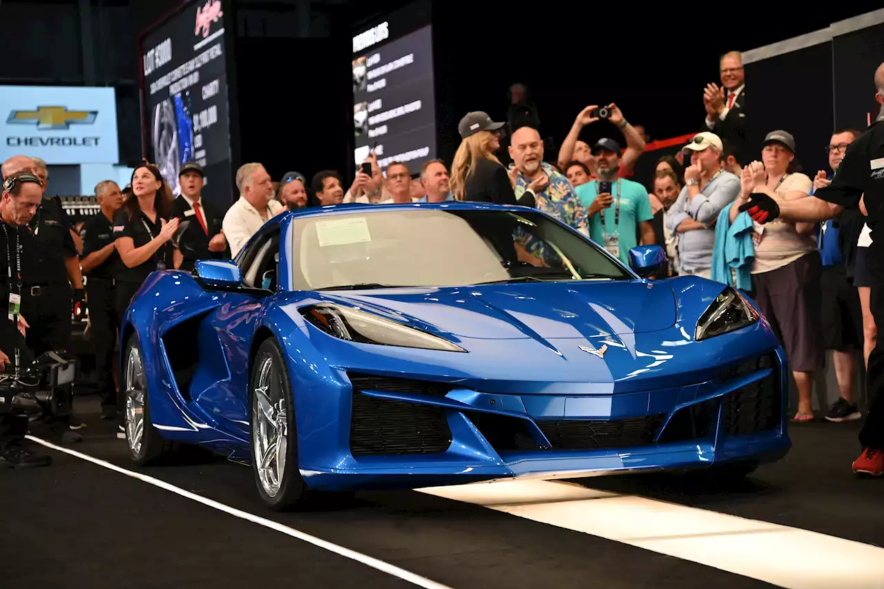 First hybrid Chevrolet Corvette sells for $1.1 million