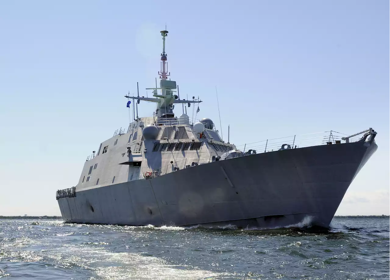 Launch of brand new U.S. warship goes awry