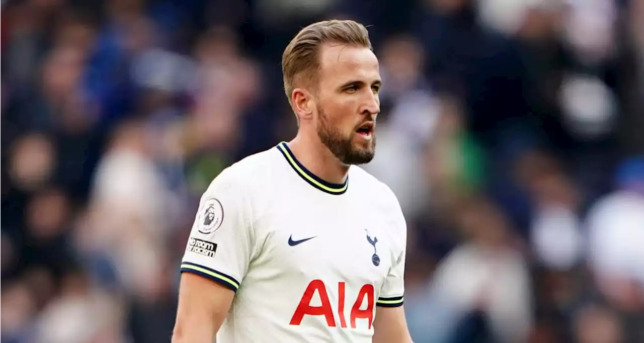 PSG : Campos rêve de signer Harry Kane, quatre autres plans B identifiés !