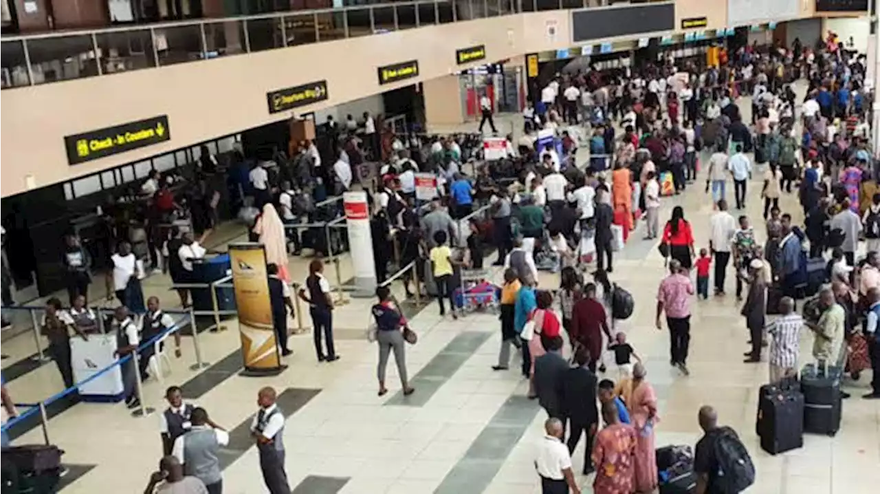 Hundreds Of Air Passengers Delayed As Aviation Workers Protest At Lagos Airport | Sahara Reporters