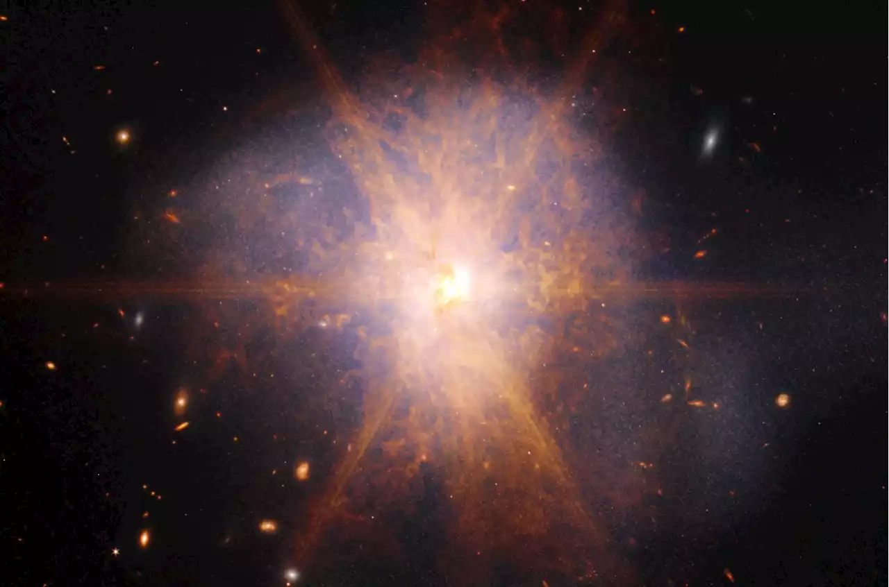 Cosmic Collision Ignites a Trillion-Sun Spectacle: James Webb Space Telescope Unveils Arp 220