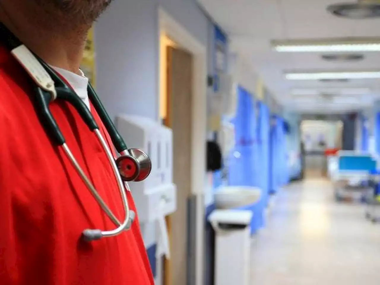 More than 350 operations and appointments cancelled during junior doctors strike