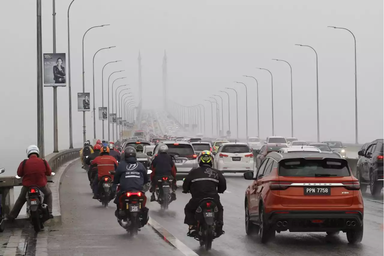 Early morning showers help clear the air, cool scorching heat in Penang