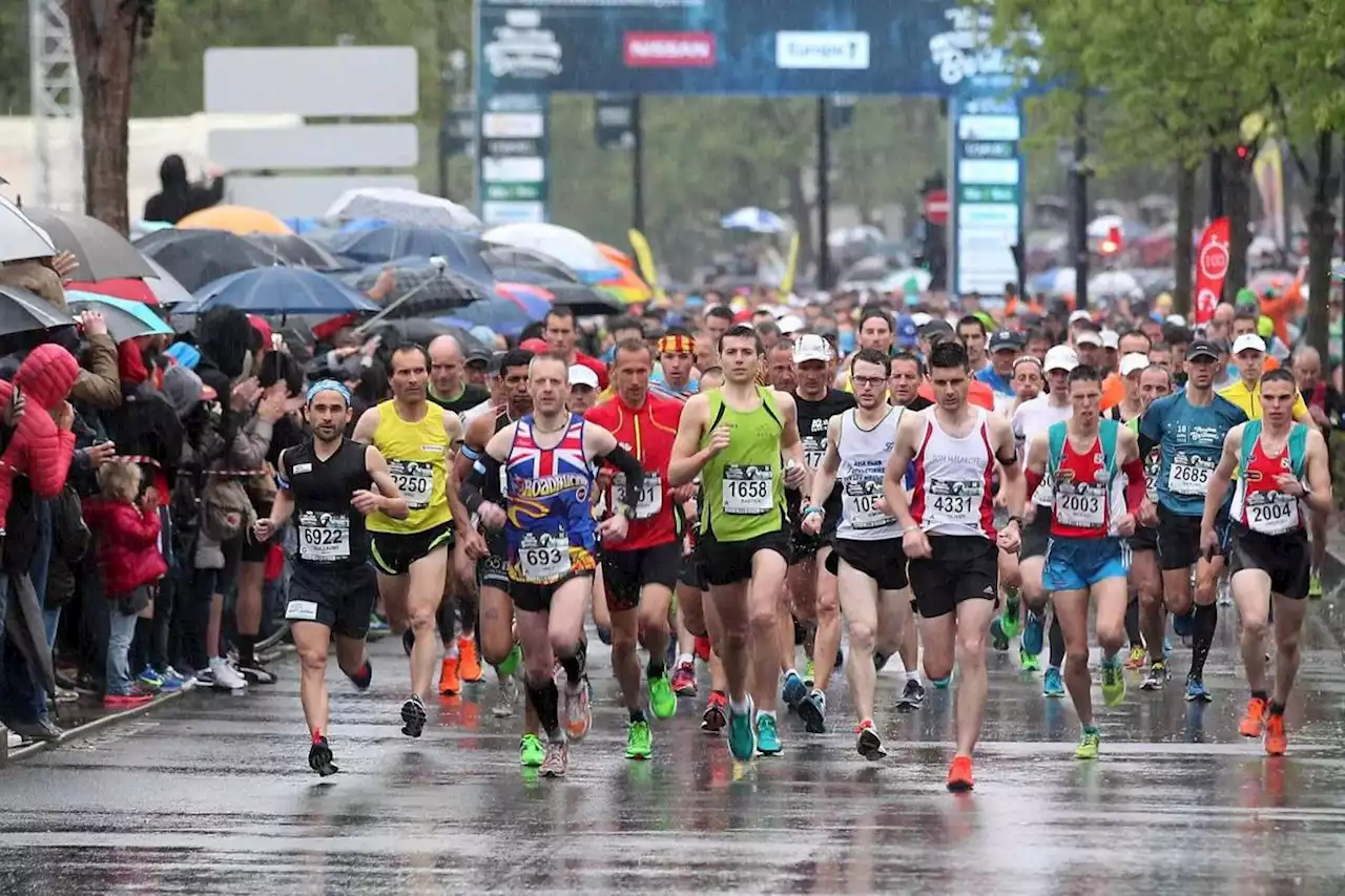 En images : revivez la première édition du marathon nocturne de Bordeaux, le 18 avril 2015