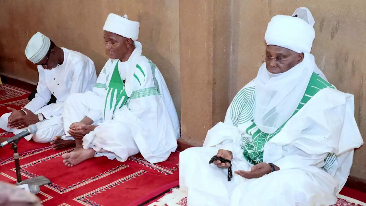 PHOTOS: Atiku represents Lamido Adamawa at Ramadan lecture in Yola | TheCable