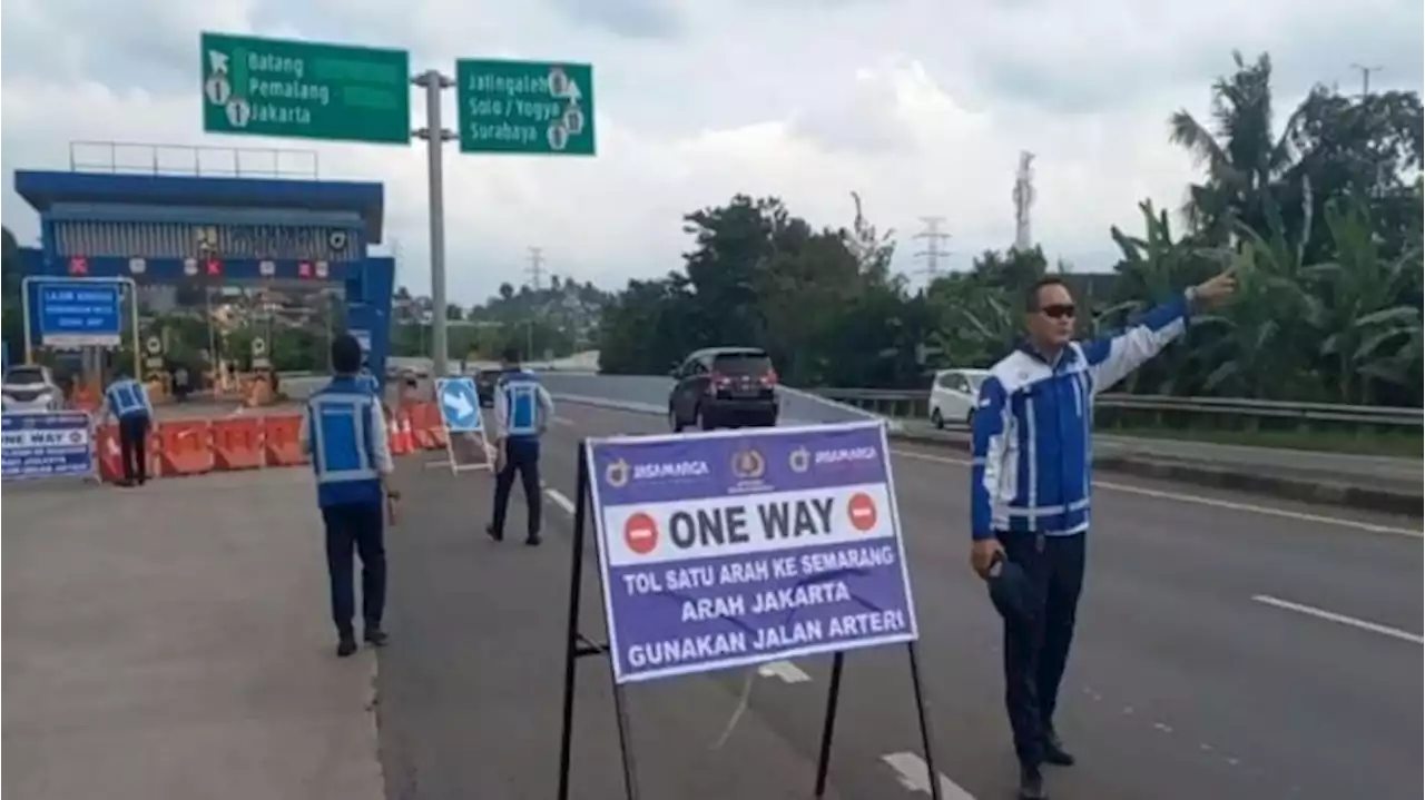 Sistem One Way Berlaku dari KM 72 Tol Cipali hingga GT Kalikangkung