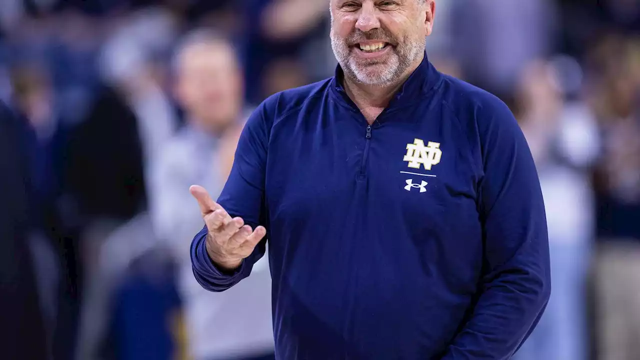 Longtime Notre Dame coach Mike Brey to join Atlanta Hawks coaching staff with Quin Snyder