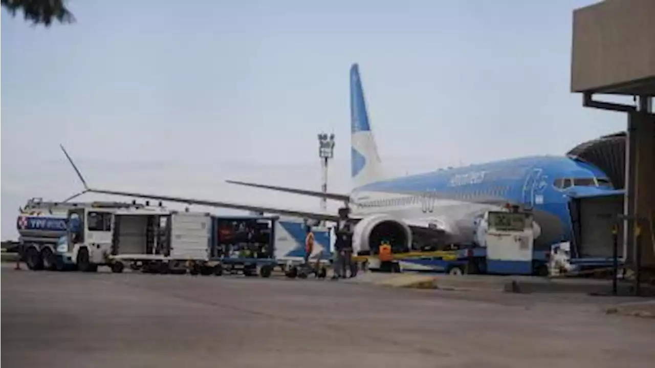 Aerolíneas Argentinas presentará en Ezeiza su primer avión exclusivo para carga