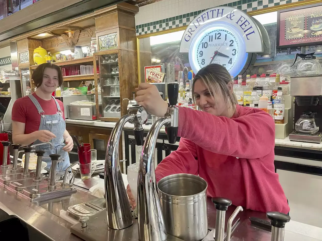 Long after heyday, soda fountain pharmacies still got fizz