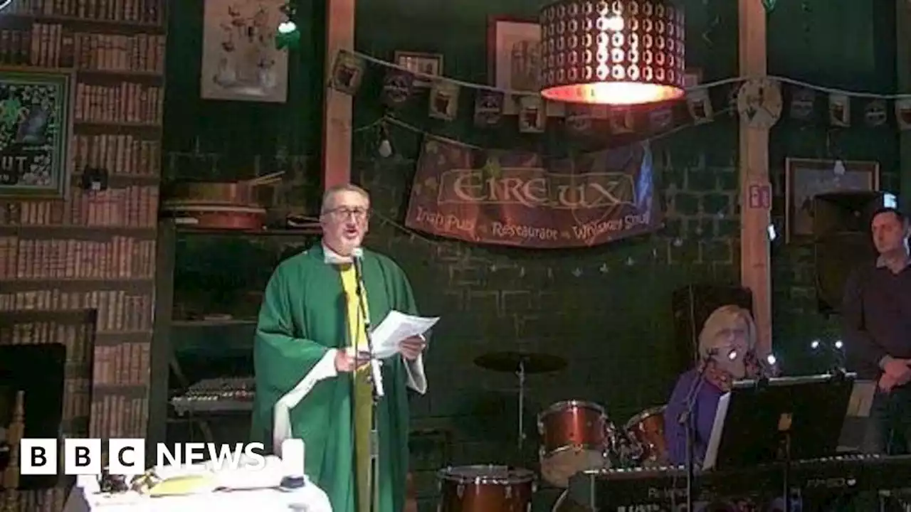 Mass held in Luxembourg pub after church closure