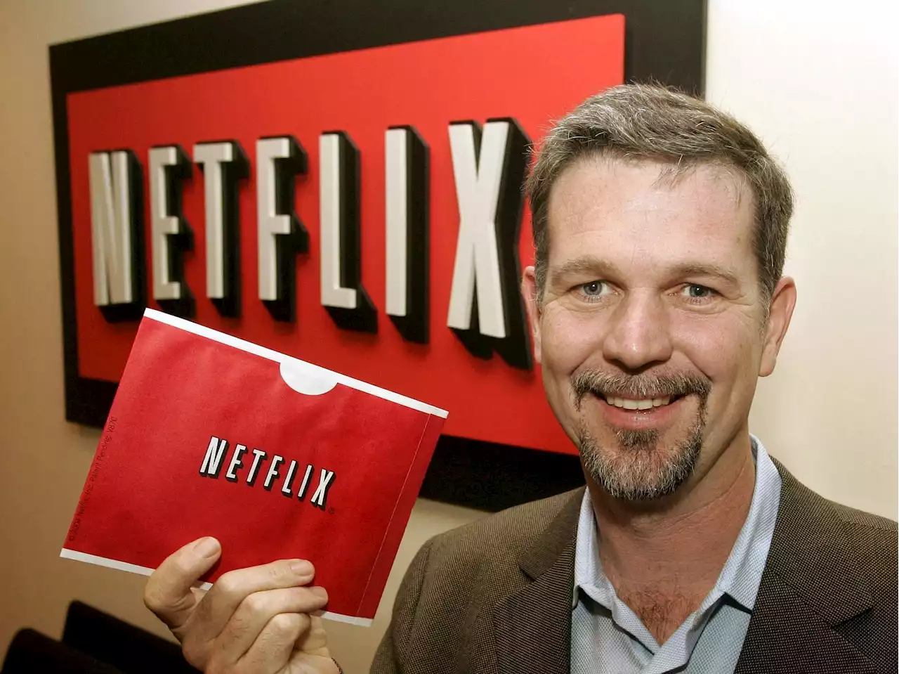 No more red envelopes: Netflix to end DVD-by-mail business