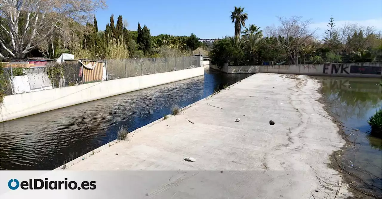 Una jueza investiga a la empresa de aguas de Barcelona por vertidos contaminantes de una depuradora