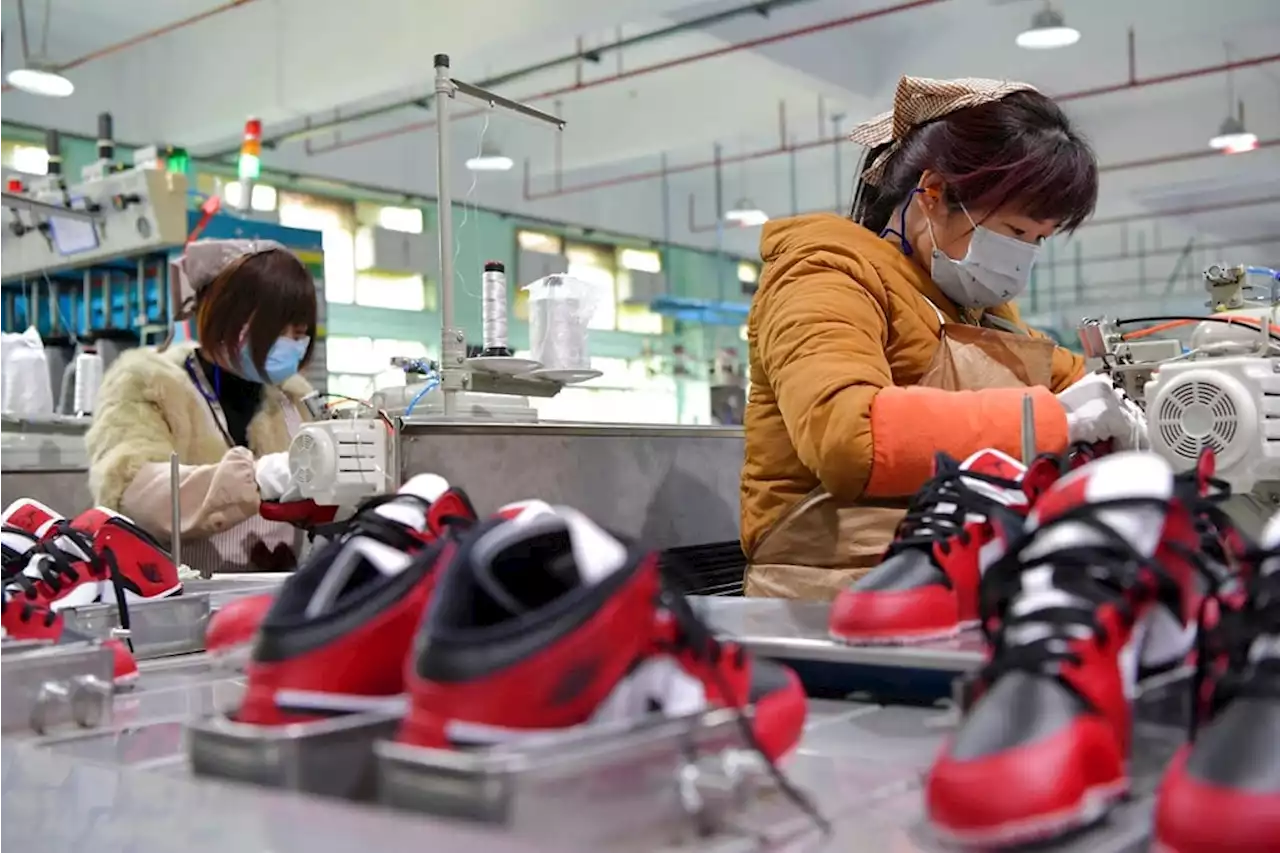 China drafts plan to boost recovery, consumption growth