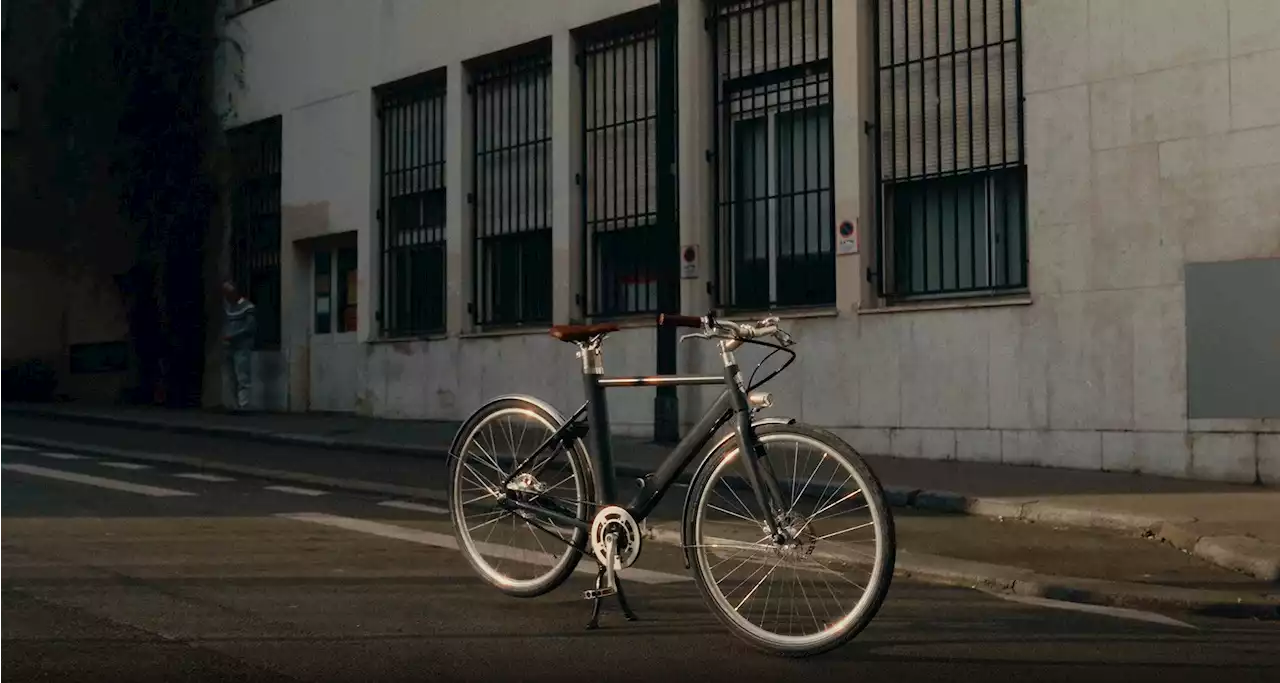 Ce magnifique vélo électrique signé Voltaire mêle chic et sportivité