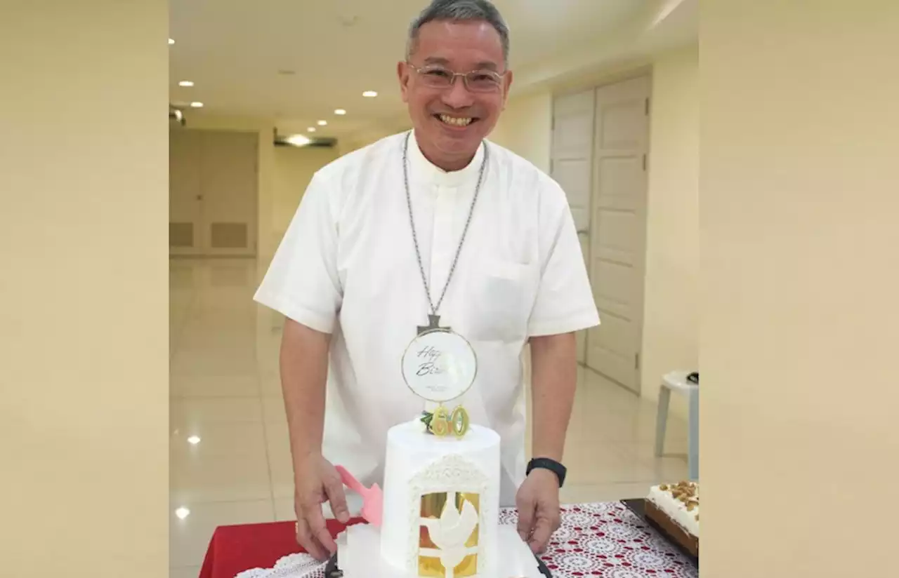 Early 60th birthday celebration for Archbishop Simon Poh