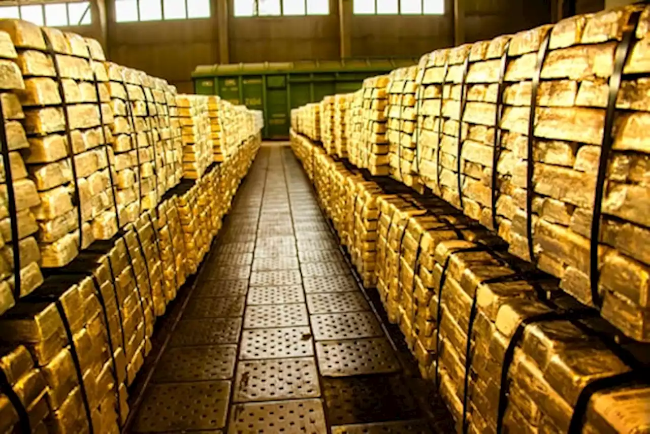 Turkey and Kazakhstan sell gold in March as prices breach $2k