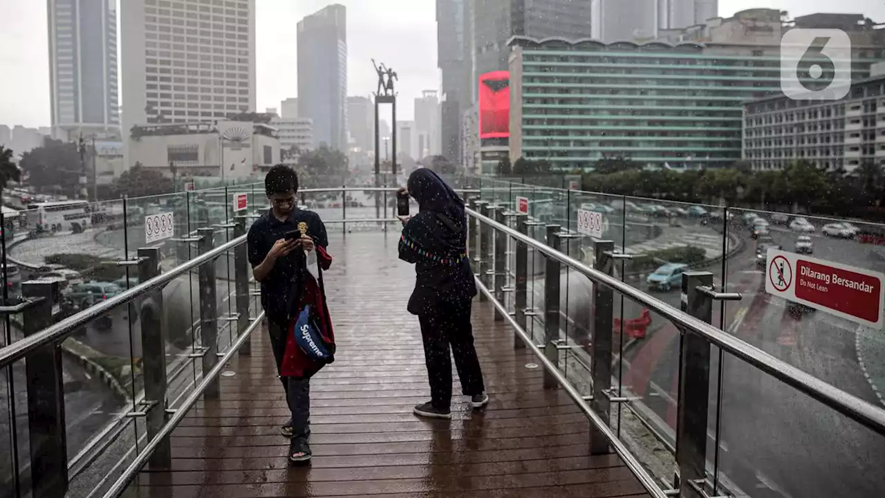 Cuaca Hari Ini Rabu 19 April 2023, Hujan Guyur Jabodetabek Siang hingga Malam Nanti