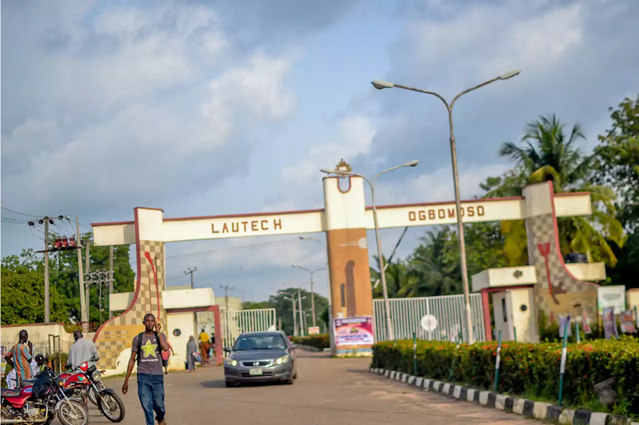 LAUTECH bans students from bringing cars to campus