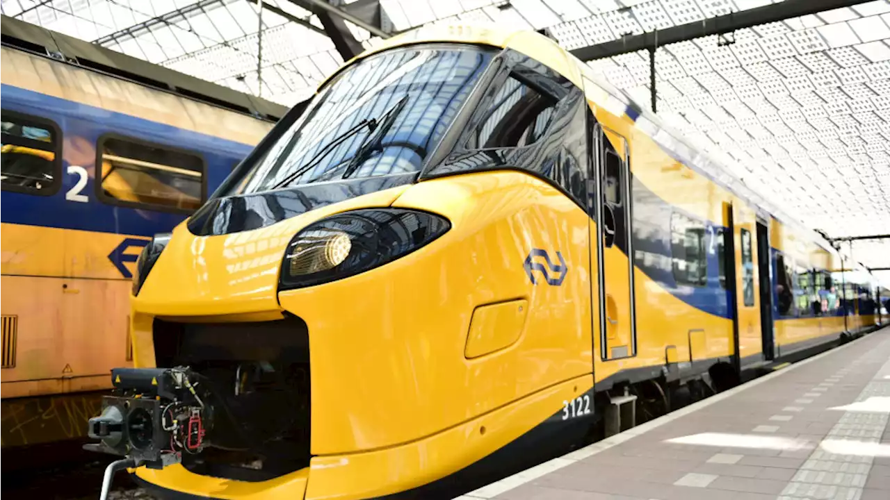 NS neemt de 'Wesp' in gebruik tussen Amsterdam en Rotterdam