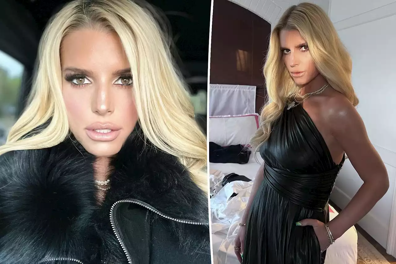 Jessica Simpson, 42, is ‘aging backwards’ in smoldering selfie