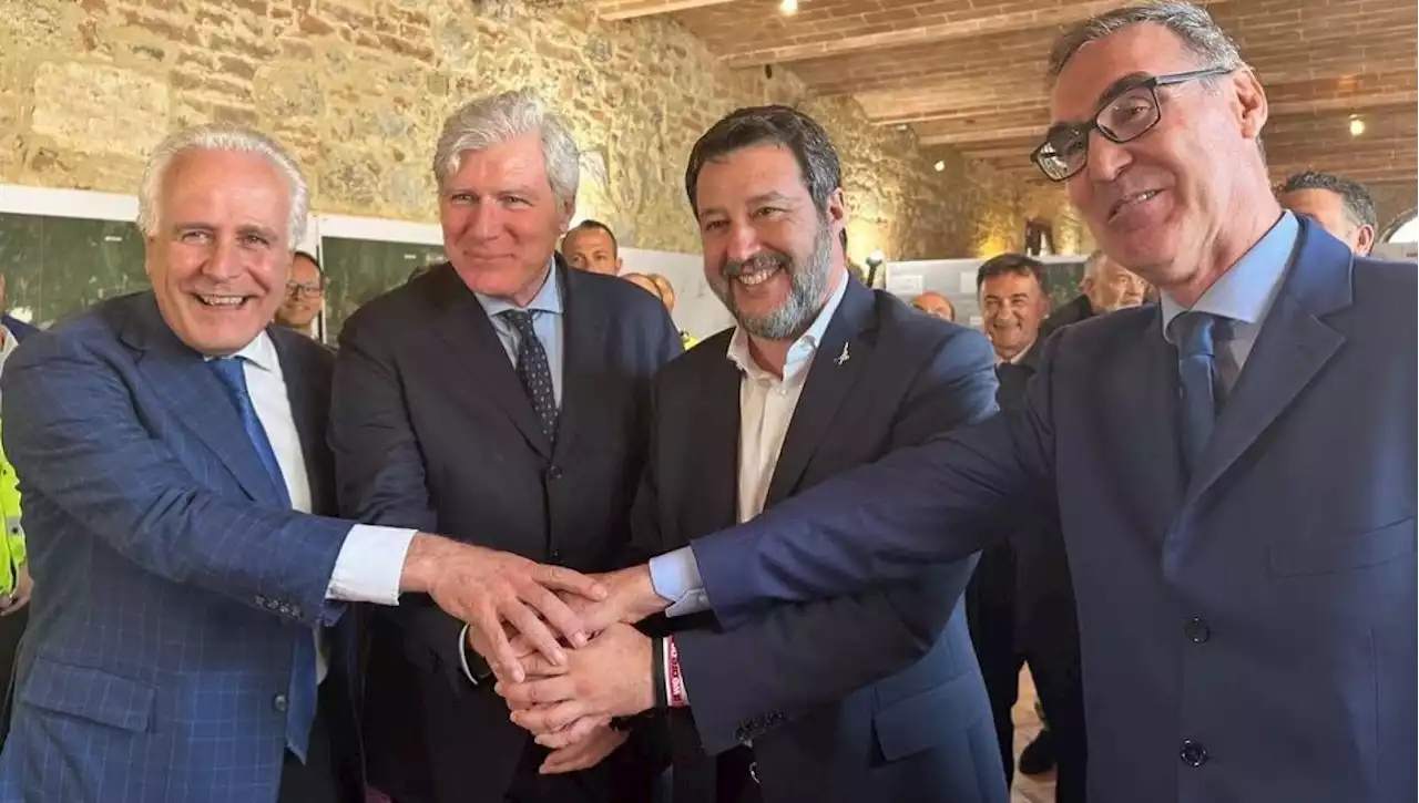 Toscana, il governatore Pd Giani elogia Salvini: 'Apprezzo la sua logica del fare'