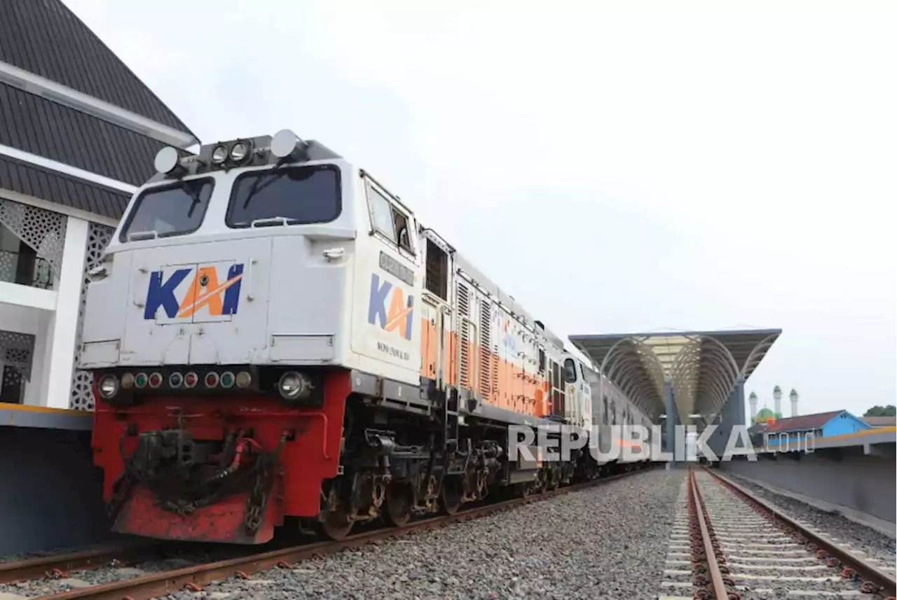 Stasiun di Garut Layani 11 Ribu Penumpang Selama Masa Angkutan Lebaran |Republika Online