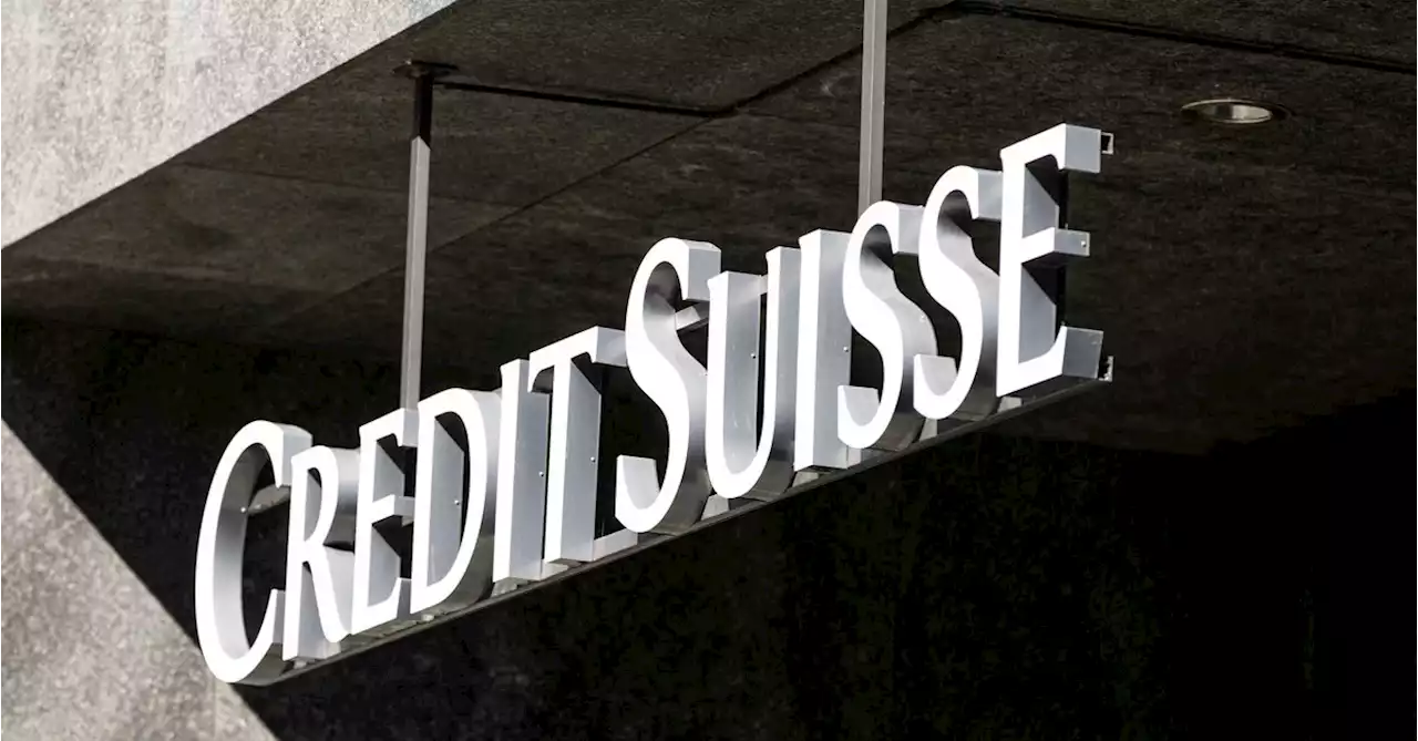 Credit Suisse hampered internal probe into Nazi-linked accounts, U.S. senators say