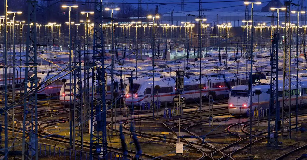 Strike to bring German rail travel to standstill on Friday