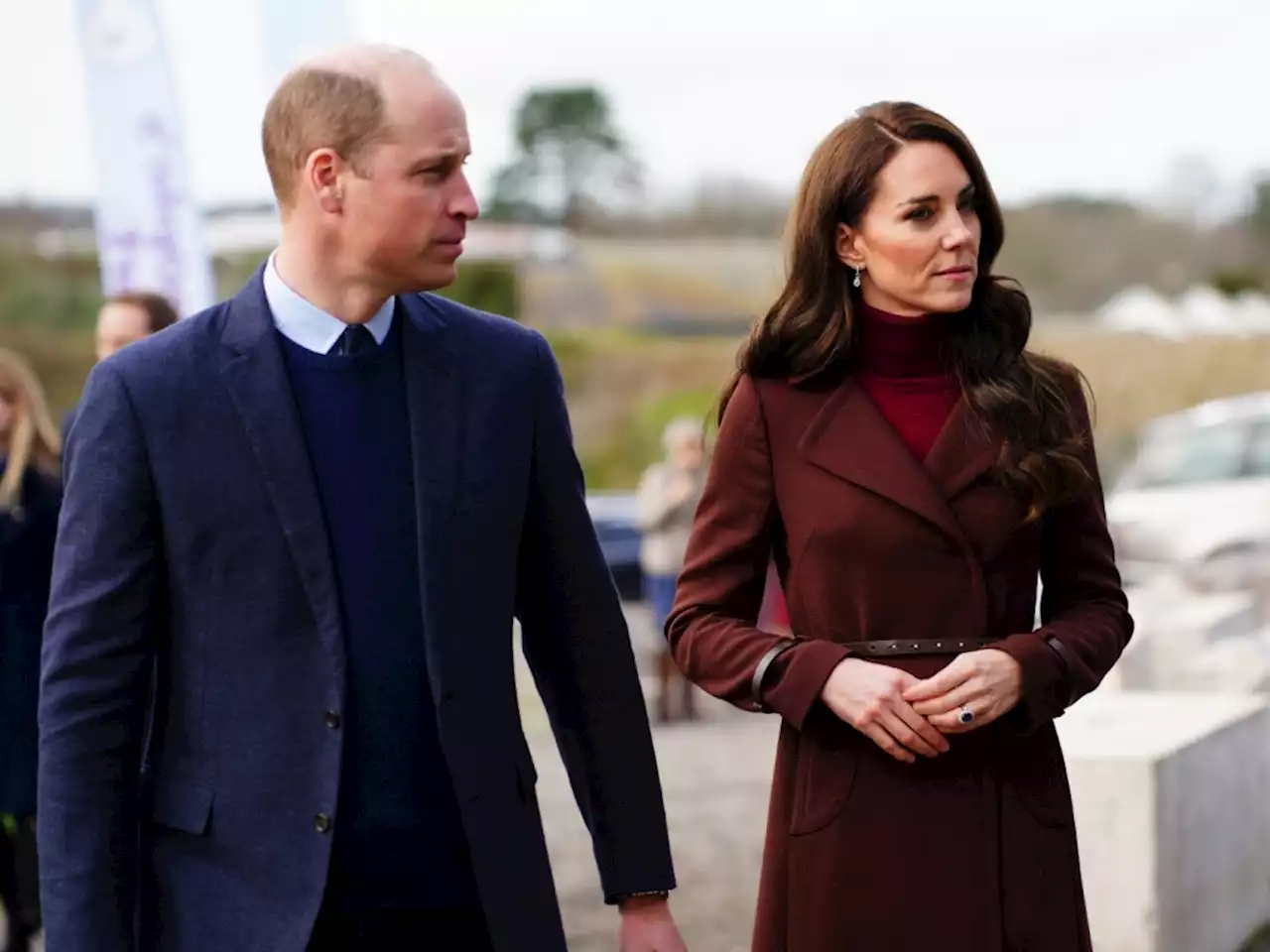 Resurfaced Video of Prince William’s Reaction to This A-Lister Looking Smitten With Kate Middleton Has Split the Internet