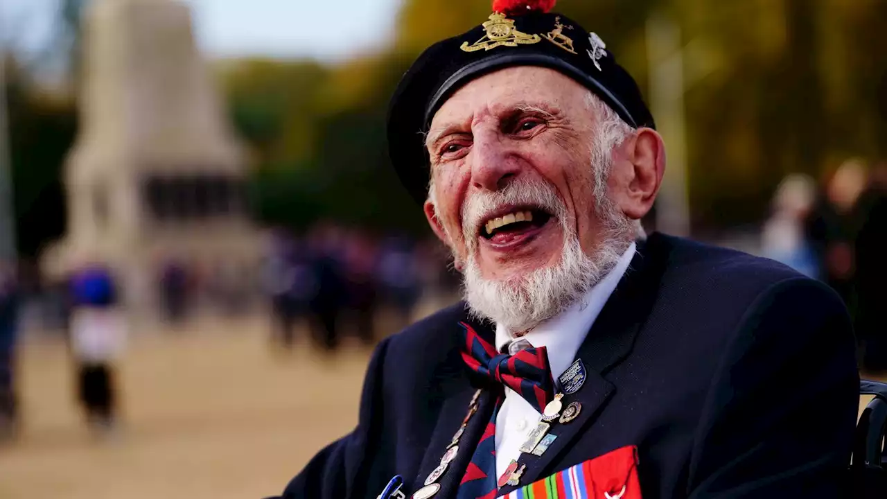 One of Britain's last D-Day veterans dies aged 100