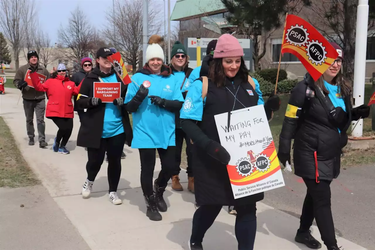 Pickets set up on Bay Street as public servants seek better wages