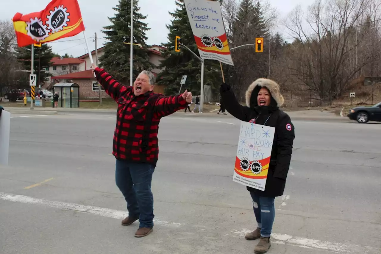 Photos: Sudbury federal workers join nation-wide strike