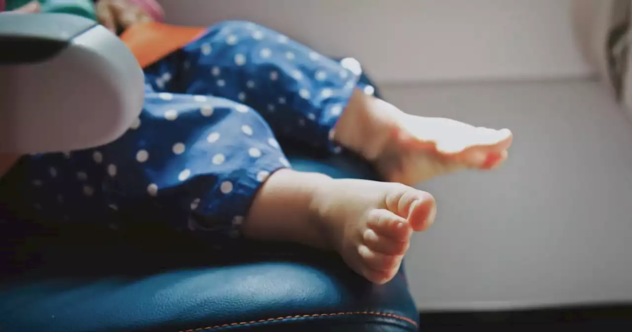 Viral video shows airplane passenger yelling about a crying baby on the flight