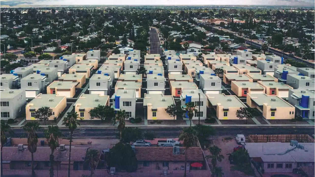 New homes are going up at a former Tucson school site