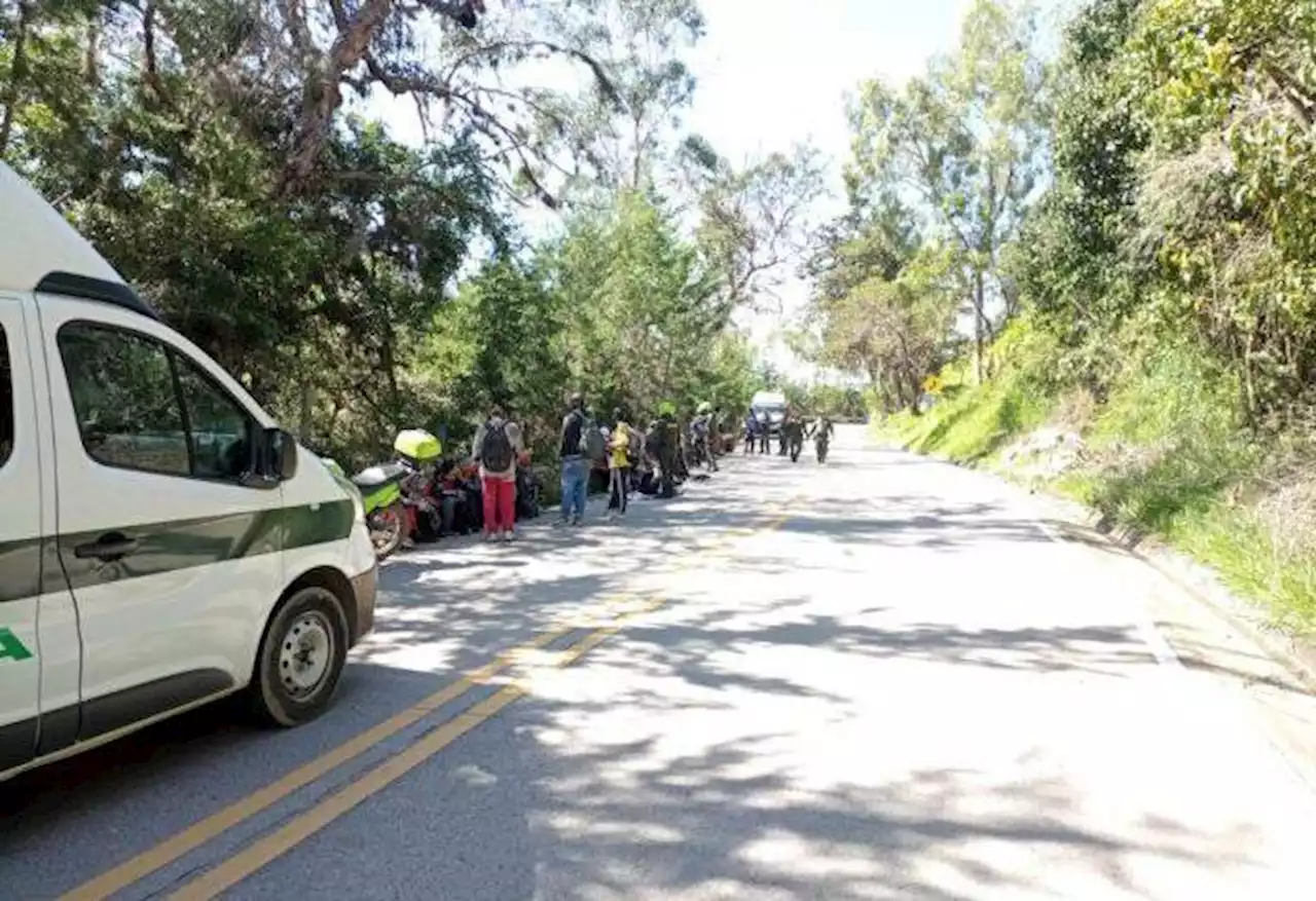 &#034;Hinchas&#034; del Cúcuta intentaron robar a conductores en Santander