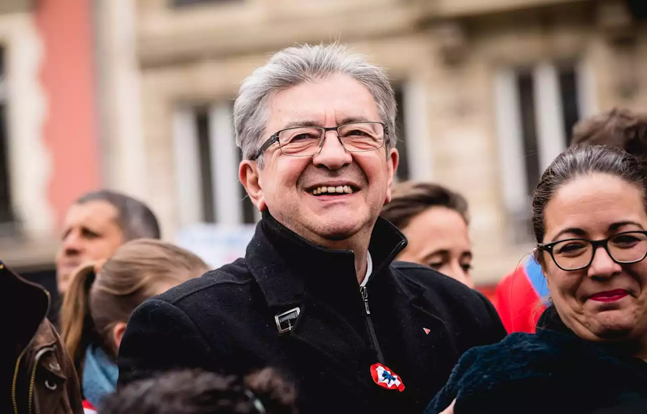 Jean-Luc Mélenchon espère une meilleure « coordination » avec les syndicats