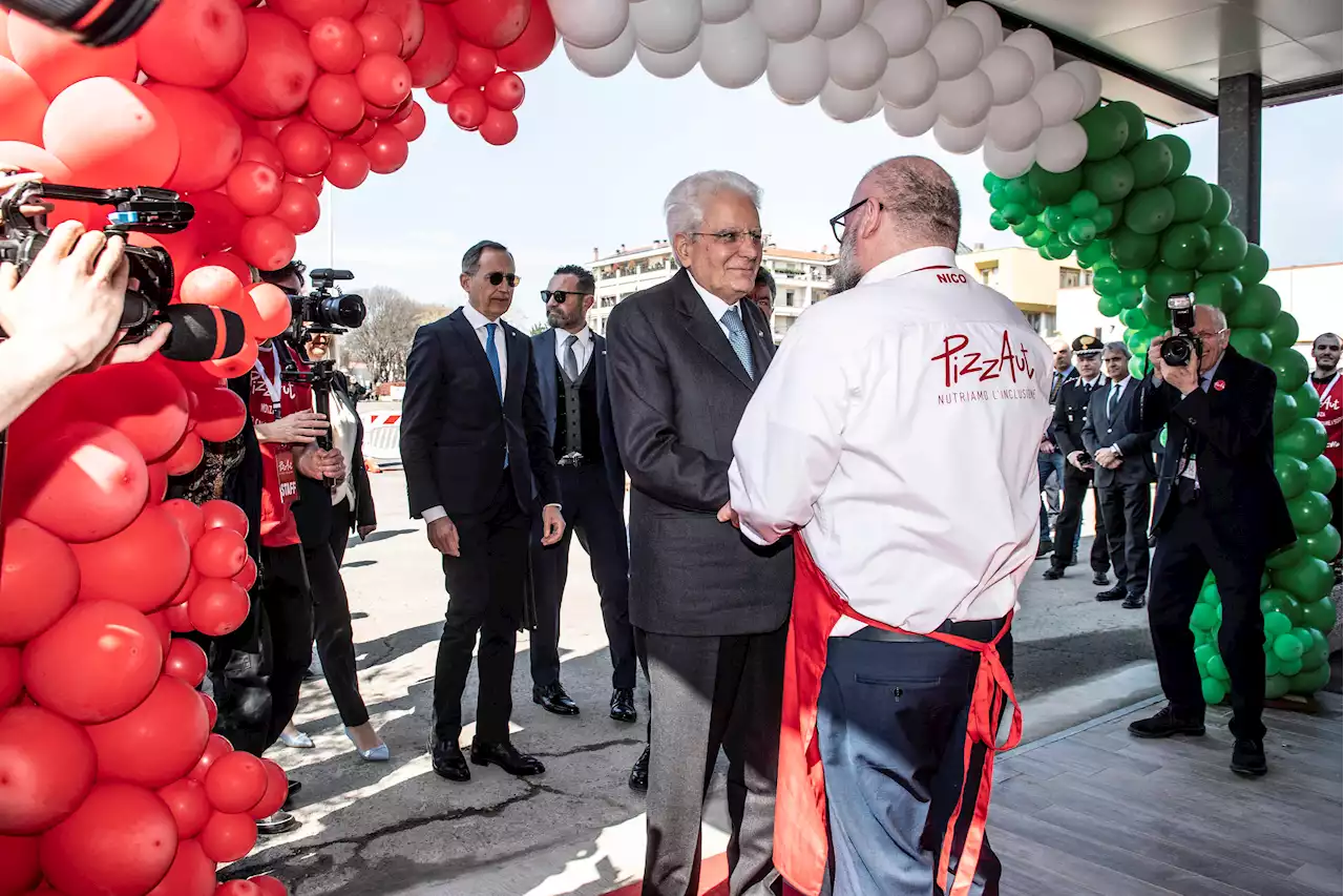 PizzAut apre a Monza, all'inaugurazione il presidente Mattarella