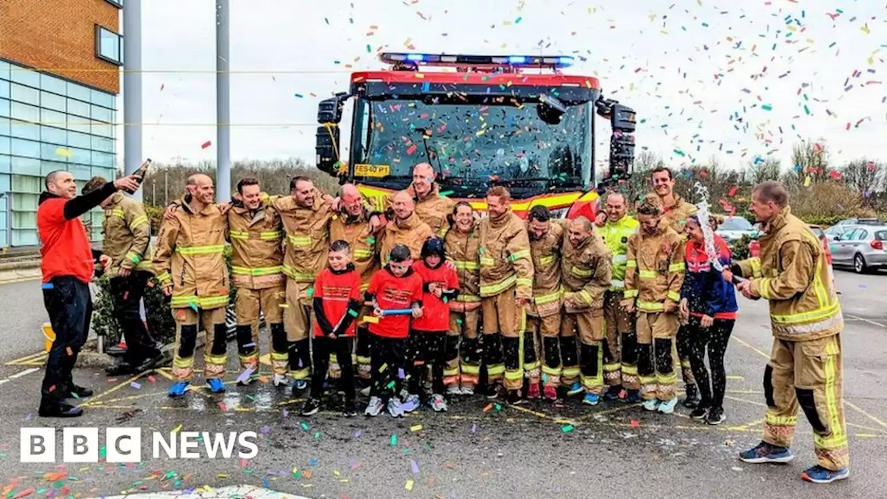 Firefighters run 200 miles for boy, 8, with cancer